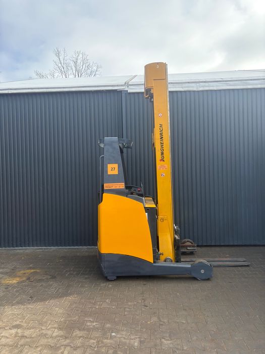 Jungheinrich ETV 214, Wózek boczny reach truck wysoki skład 830 cm