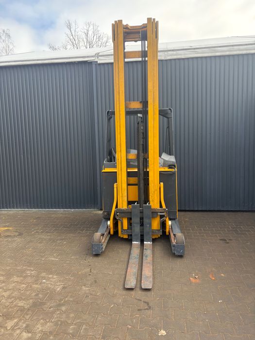 Jungheinrich ETV 214, Wózek boczny reach truck wysoki skład 830 cm - obrazek 4