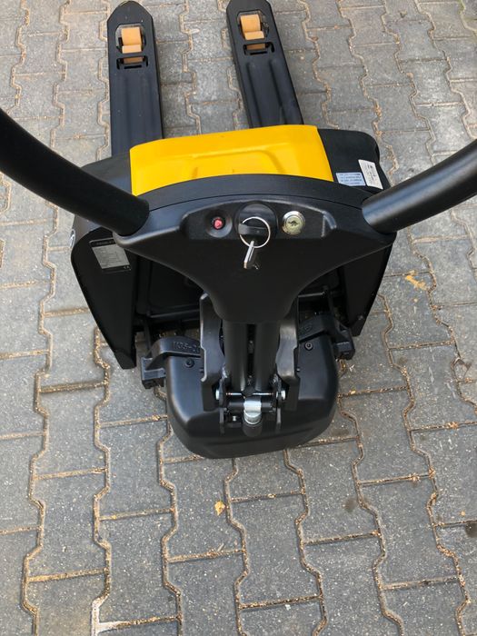 Wózek paletowy elektryczny paleciak 1500 kg 115 cm NOWY FV 115 kg wagi - obrazek 7