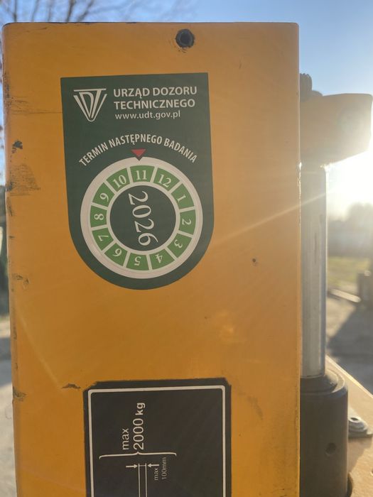 Jungheinrich ERD 220 wózek elektryczny 2000kg podest paletowy unoszący - obrazek 7