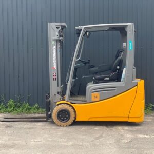 Jungheinrich EFG 215, 550 DZ Triplex, 2019r. 1500 kg udzwig.
